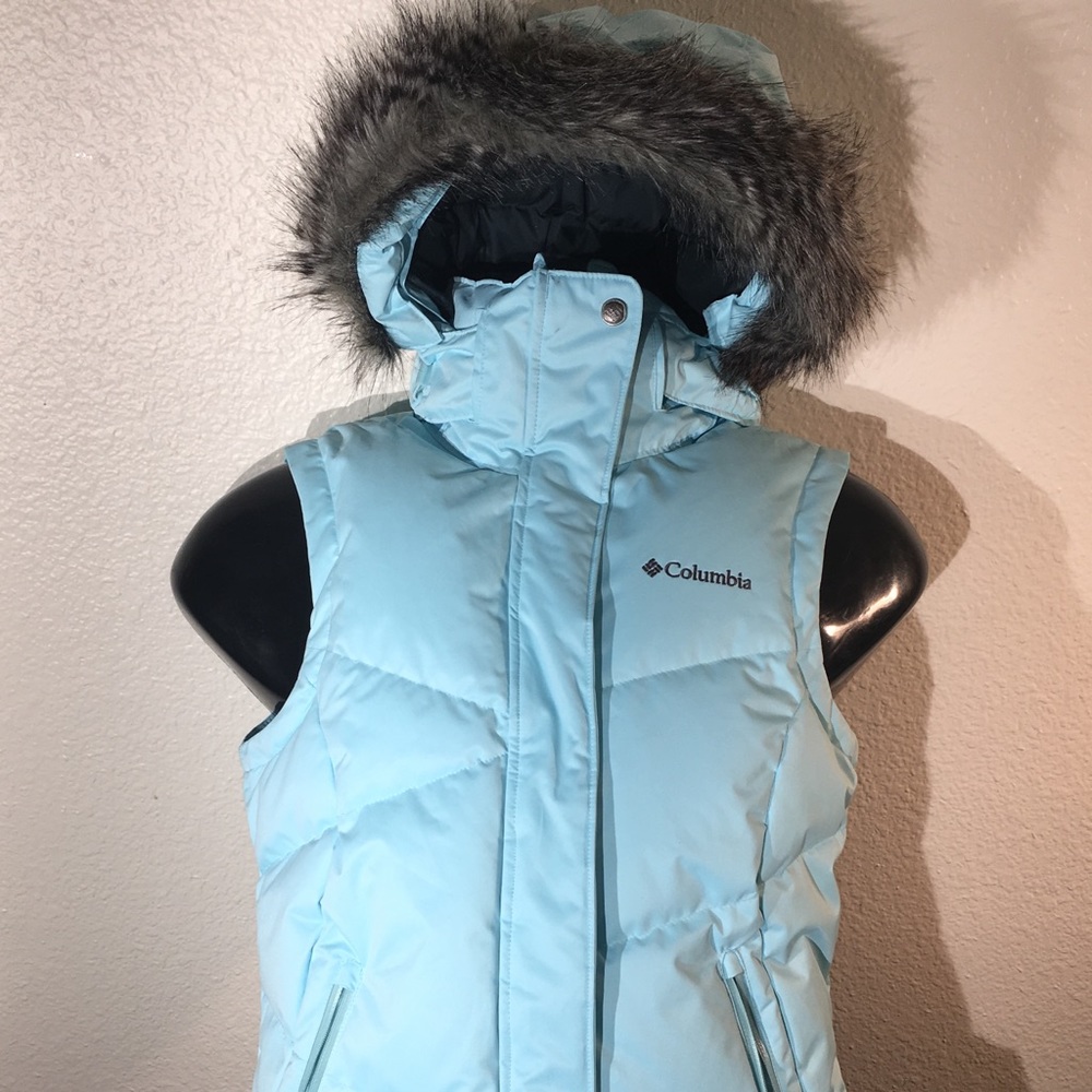 Columbia Women’s Lay D Down Omni Heat Winter Vest with hood